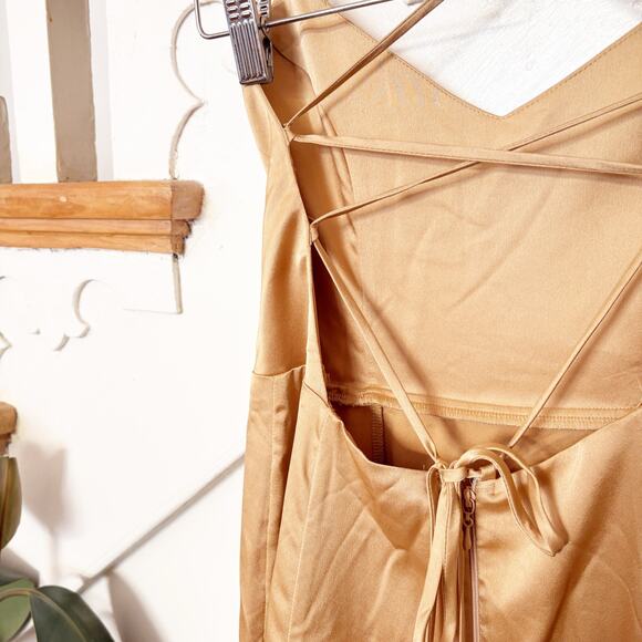 NWT Show Me Your Mumu Godshaw Goddess Gown Gold Satin Maxi Dress Size S Small - Picture 7 of 14